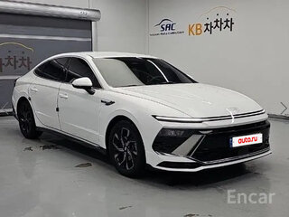 2023 Hyundai Sonata VIII (DN8) Рестайлинг, белый, 2550000 рублей, вид 3