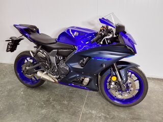 2023 Yamaha YZF-R7, синий, 849000 рублей, вид 2