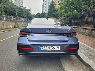 2023 Hyundai Avante VII Рестайлинг, серый, 1450666 рублей, вид 4