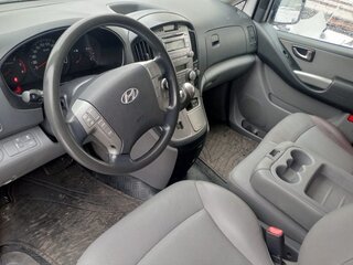 2014 Hyundai Grand Starex I, синий, 2000000 рублей, вид 4