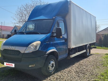 2013 Iveco Daily, синий, 1800000 рублей, вид 2