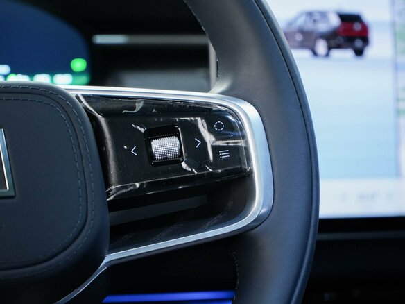 2025 Zeekr 9X 70 kWh, чёрный, 11199077 рублей - вид 15