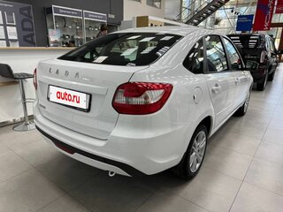 2026 Lada (ВАЗ) Granta I Рестайлинг, белый, 1205820 рублей, вид 4