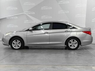 2010 Hyundai Sonata VI (YF), серый, 910000 рублей, вид 2