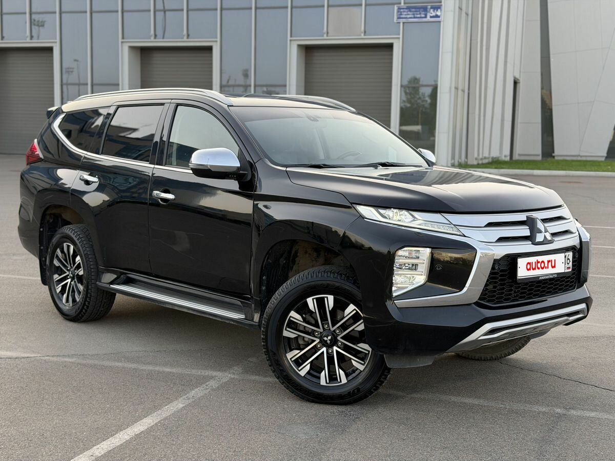 Открыть фотографии: Mitsubishi Pajero Sport III Рестайлинг