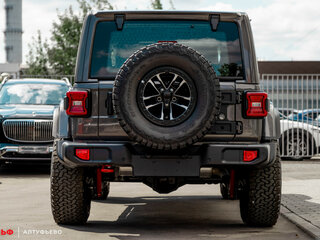 2026 Jeep Wrangler IV (JL) Рестайлинг, серый, 8990000 рублей, вид 4