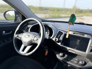 2013 Kia Sportage III, чёрный, 960000 рублей, вид 5