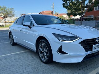 2021 Hyundai Sonata VIII (DN8), белый, 1450000 рублей, вид 3
