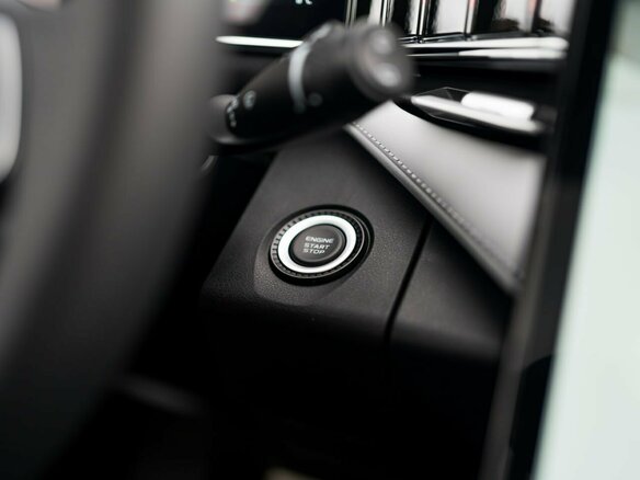 2026 Geely Atlas II, серебристый, 4229990 рублей - вид 13