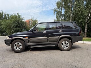 2001 SsangYong Musso I Рестайлинг, чёрный, 370000 рублей, вид 3