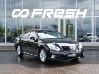 Toyota Crown XIII (S200)