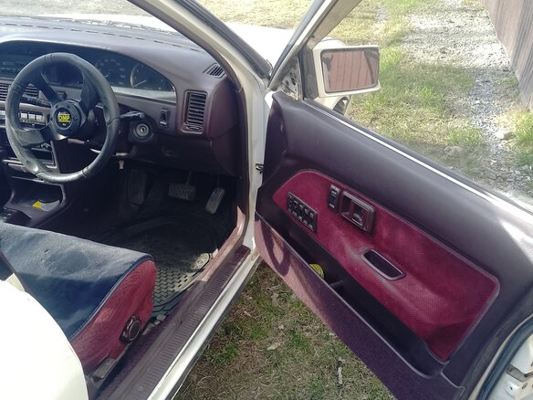 1987 Toyota Sprinter VI (E90), белый, 120000 рублей - вид 5
