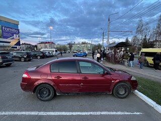 2007 Renault Megane II Рестайлинг, красный, 280000 рублей, вид 4