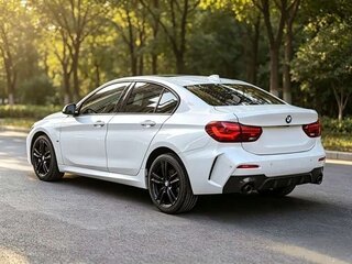 2023 BMW 1 серии 120i III (F52) Рестайлинг, белый, 2170000 рублей, вид 3