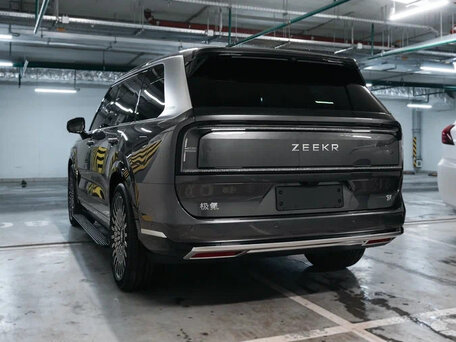 2026 Zeekr 9X 70 kWh, серый, 11790000 рублей, вид 3