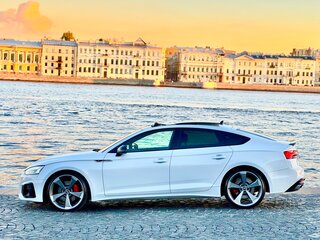 2021 Audi A5 Sportback 50 TDI II (F5) Рестайлинг, белый, 5950000 рублей, вид 4