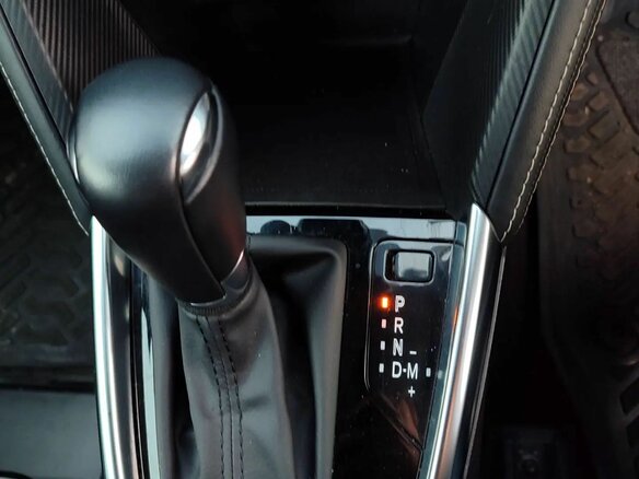 2020 Mazda 2 III (DJ) Рестайлинг, красный, 1400000 рублей - вид 14