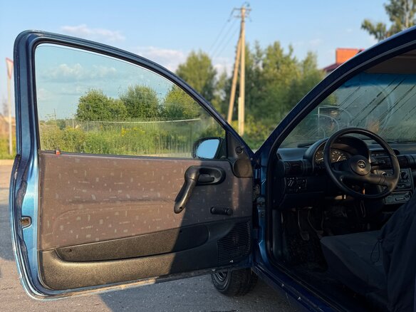 1998 Opel Corsa Euro 2 B, синий - вид 13