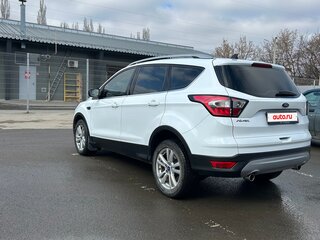 2016 Ford Kuga II Рестайлинг, белый, 1500000 рублей, вид 4
