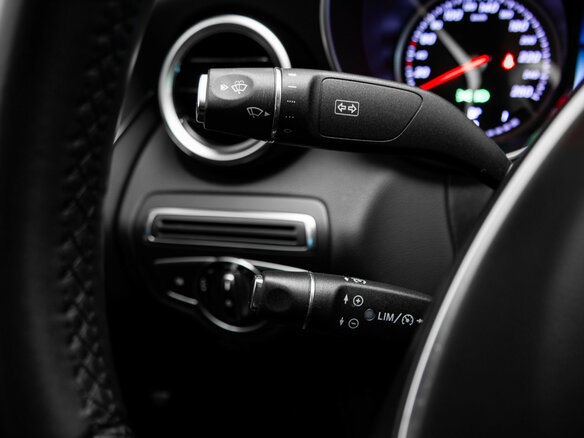2015 Mercedes-Benz C-Класс 200 IV (W205), белый, 2565000 рублей - вид 12