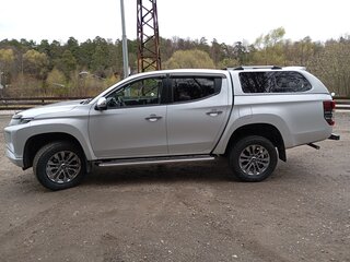 2019 Mitsubishi L200 V Рестайлинг, белый, 3650000 рублей, вид 2