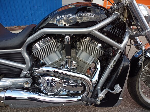 2008 Harley-Davidson V-Rod, чёрный, 1000000 рублей - вид 14