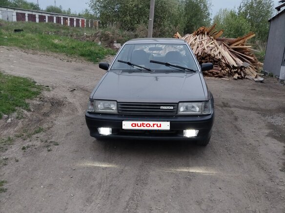 1986 Mazda 323 III (BF), серый, 180000 рублей - вид 1