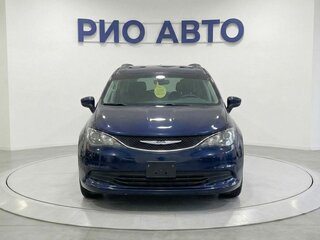 2020 Chrysler Voyager VI, синий, 2749999 рублей, вид 2