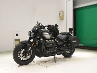 2021 Triumph Rocket III, чёрный, 2100000 рублей, вид 4