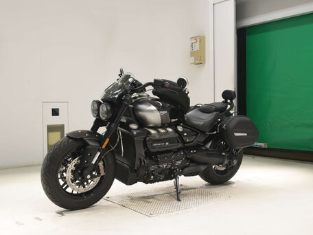 2021 Triumph Rocket III, чёрный, 2100000 рублей, вид 4