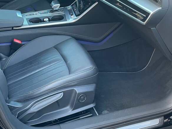 2020 Audi A6 45 TFSI V (C8), чёрный, 3850000 рублей - вид 15