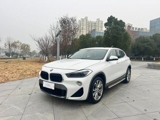 2022 BMW X2 sDrive20i I (F39), белый, 2300000 рублей, вид 1