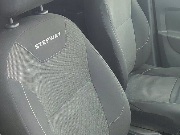 2019 Renault Logan Stepway II Рестайлинг, красный, 1400000 рублей - вид 21