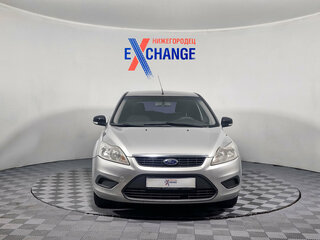 2010 Ford Focus II Рестайлинг, серебристый, 493000 рублей, вид 1