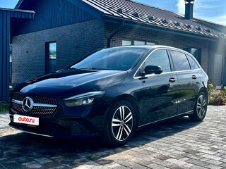 2021 Mercedes-Benz B-Класс 180 III (W247), чёрный, 2360000 рублей, вид 2