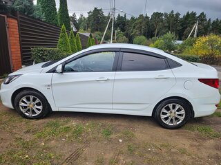 2014 Hyundai Solaris I, белый, 950000 рублей, вид 5