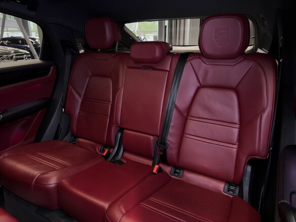 2021 Porsche Cayenne Coupé III, чёрный, 8500000 рублей - вид 21