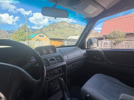 1998 Mitsubishi Pajero II Рестайлинг, зелёный, 850000 рублей, вид 3