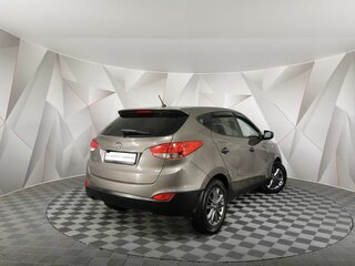 2014 Hyundai ix35 I Рестайлинг, коричневый, 1155150 рублей, вид 2