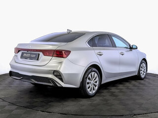 2021 Kia Cerato IV Рестайлинг, серебристый, 1950000 рублей, вид 5