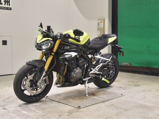 2026 Triumph Speed Triple, золотистый, 2000000 рублей, вид 4