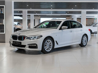 2018 BMW 5 серии 520d xDrive VII (G30/G31/G38), белый, 4250000 рублей, вид 1
