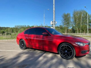 2014 BMW 3 серии 320d xDrive VI (F3x), красный, 1650000 рублей, вид 3