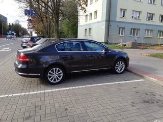 2011 Volkswagen Passat B7, серый, 990000 рублей, вид 5