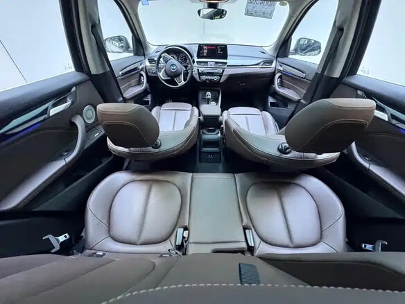 2023 BMW X1 Long 20Li sDrive II (F48) Рестайлинг, белый, 2388000 рублей - вид 7