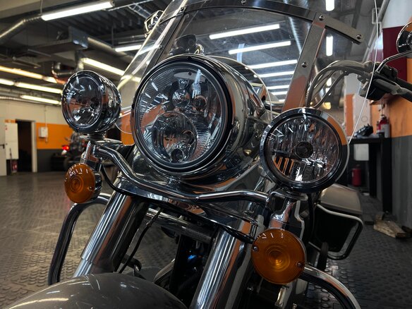 2016 Harley-Davidson Road King, бежевый, 1500000 рублей - вид 7