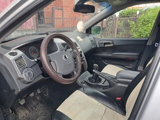 2012 SsangYong Kyron I Рестайлинг, серебристый, 650000 рублей, вид 4