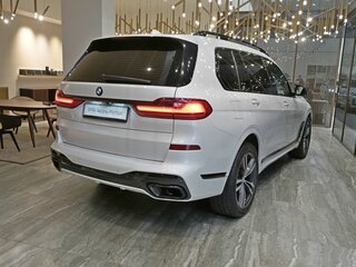 2020 BMW X7 30d I (G07), белый, 6858000 рублей, вид 2