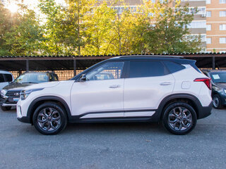 2025 Kia Seltos I Рестайлинг, белый, 2429000 рублей, вид 3