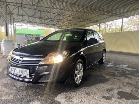 2010 Opel Astra H Рестайлинг, чёрный, 610000 рублей, вид 3